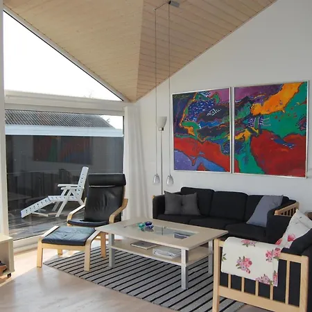Holiday Strandgaarden 67 098559