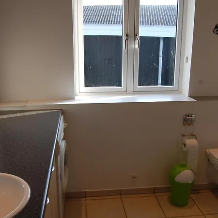 Holiday Strandgaarden 67 098559 *